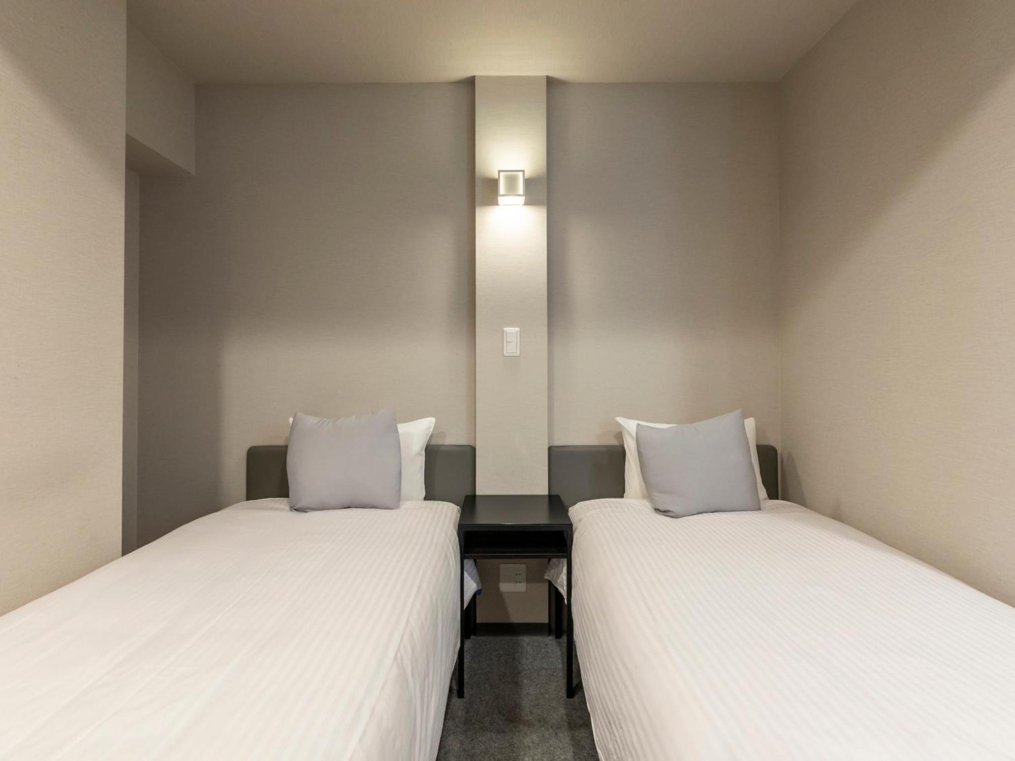 Tabist Unihotel Midosuji Hommachi Osaka Dış mekan fotoğraf