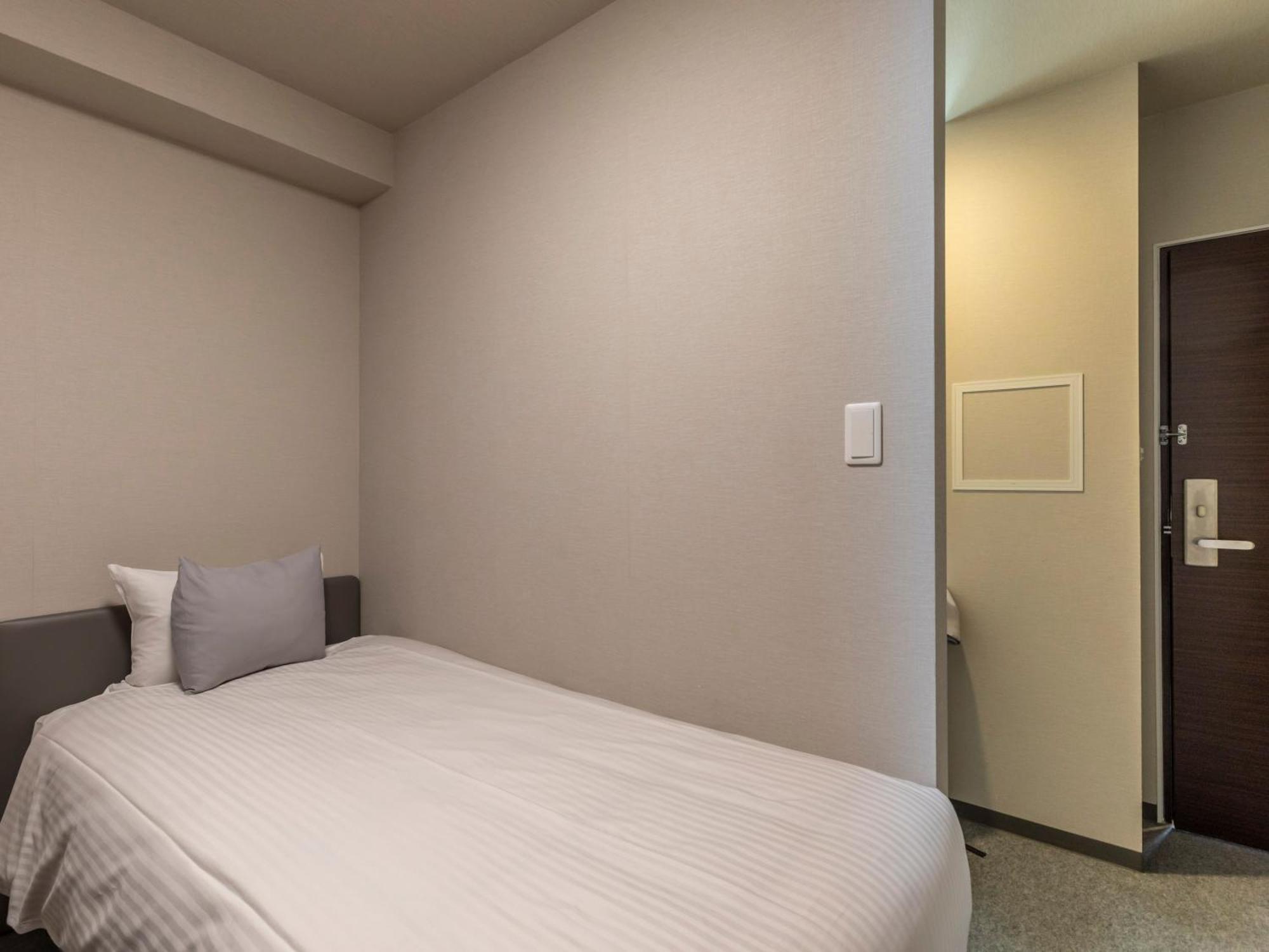 Tabist Unihotel Midosuji Hommachi Osaka Dış mekan fotoğraf