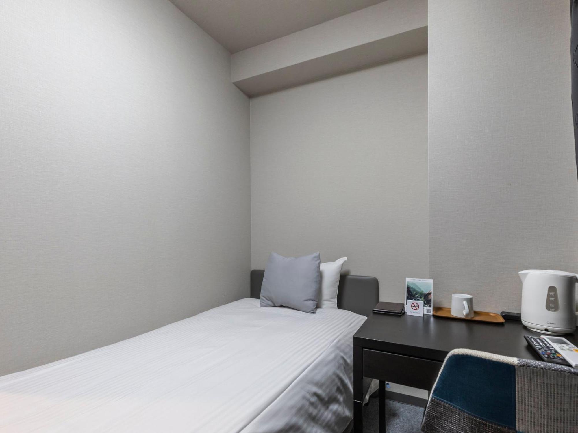 Tabist Unihotel Midosuji Hommachi Osaka Dış mekan fotoğraf
